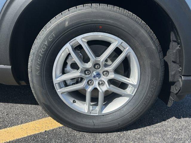 new 2025 Ford Explorer car, priced at $41,814
