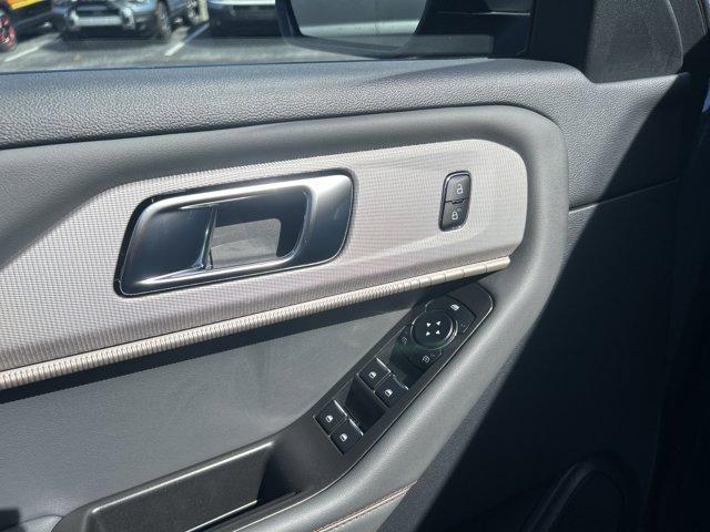 new 2025 Ford Explorer car, priced at $41,814