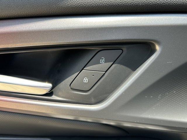 new 2025 Chevrolet Equinox EV car, priced at $42,590
