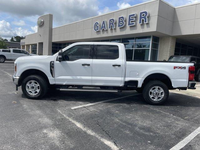 new 2025 Ford F-350 car, priced at $63,540