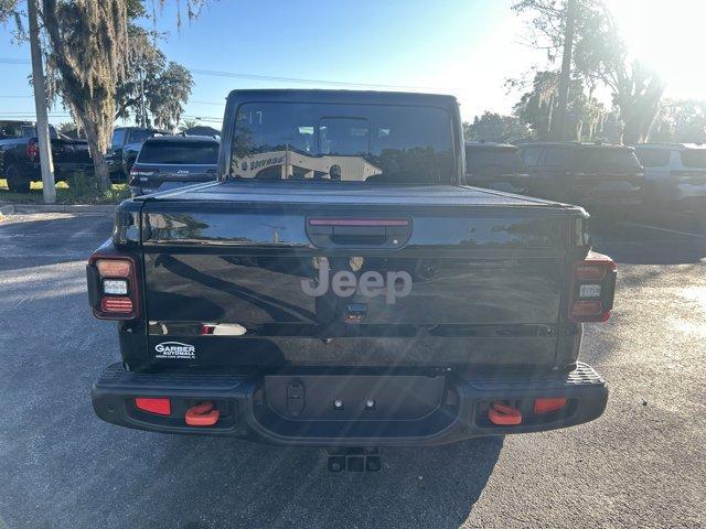 new 2025 Jeep Gladiator car, priced at $59,924