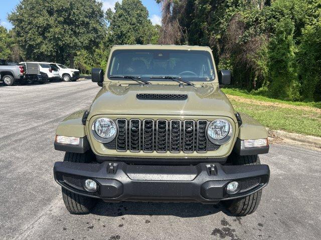new 2025 Jeep Gladiator car, priced at $49,200