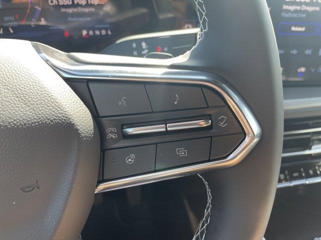 new 2025 Chevrolet Traverse car, priced at $40,445