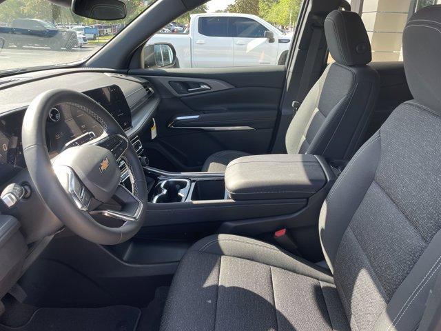 new 2025 Chevrolet Traverse car, priced at $40,445