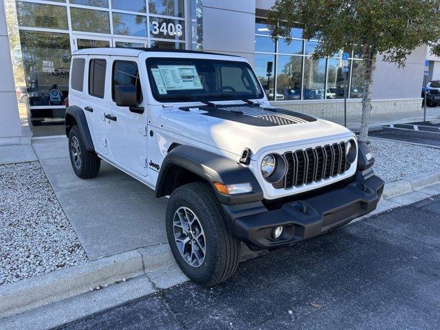 new 2025 Jeep Wrangler car, priced at $47,649