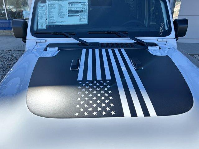 new 2025 Jeep Wrangler car, priced at $47,649