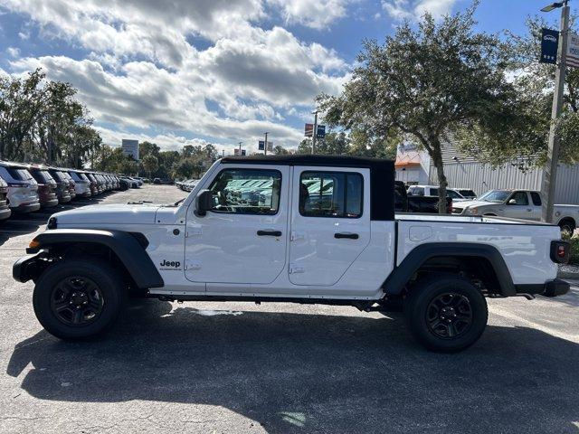 new 2025 Jeep Gladiator car, priced at $37,960