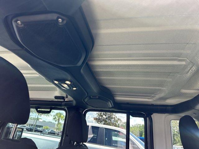 used 2021 Jeep Wrangler Unlimited car, priced at $34,624
