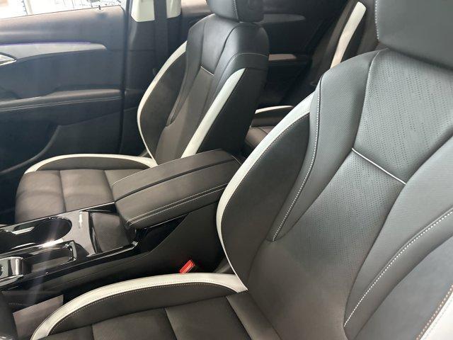 new 2025 Buick Envision car, priced at $37,206