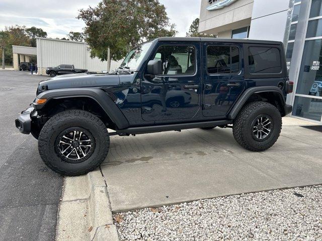 new 2025 Jeep Wrangler car, priced at $53,686