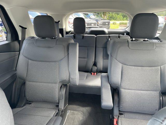 new 2025 Ford Explorer car, priced at $38,345