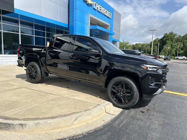 new 2025 Chevrolet Colorado car, priced at $44,470