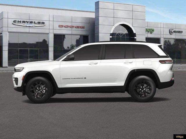 new 2025 Jeep Grand Cherokee car, priced at $44,135