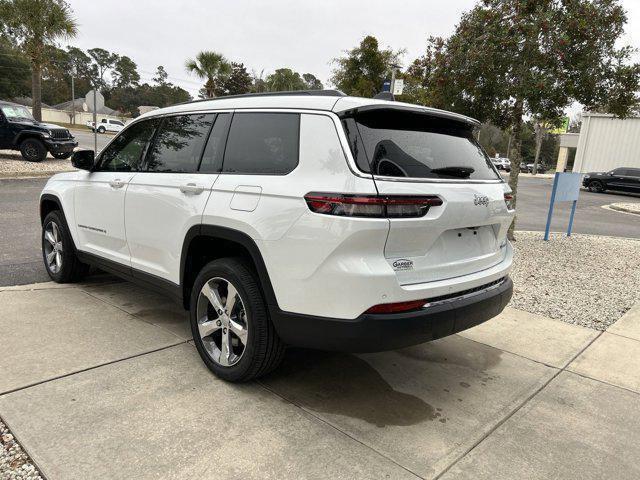 new 2025 Jeep Grand Cherokee L car, priced at $45,833