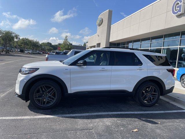 new 2025 Ford Explorer car, priced at $47,249