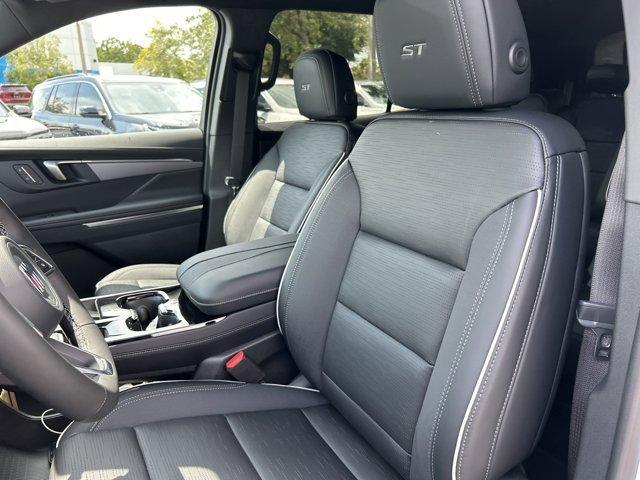 new 2026 Buick Enclave car, priced at $53,511