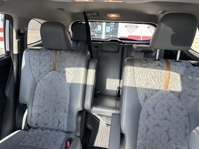 used 2022 Toyota Highlander Hybrid car, priced at $39,310