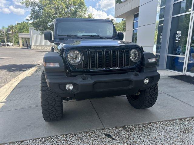 new 2025 Jeep Wrangler car, priced at $43,239