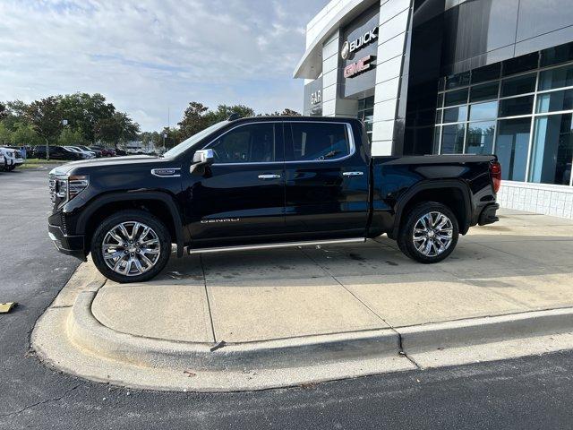 new 2025 GMC Sierra 1500 car, priced at $70,206