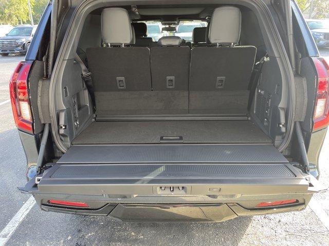 new 2025 Ford Expedition car, priced at $80,316