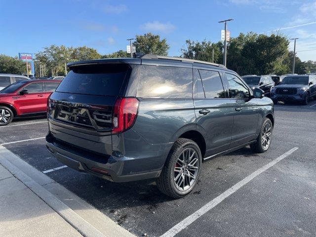 new 2025 Ford Expedition car, priced at $80,316