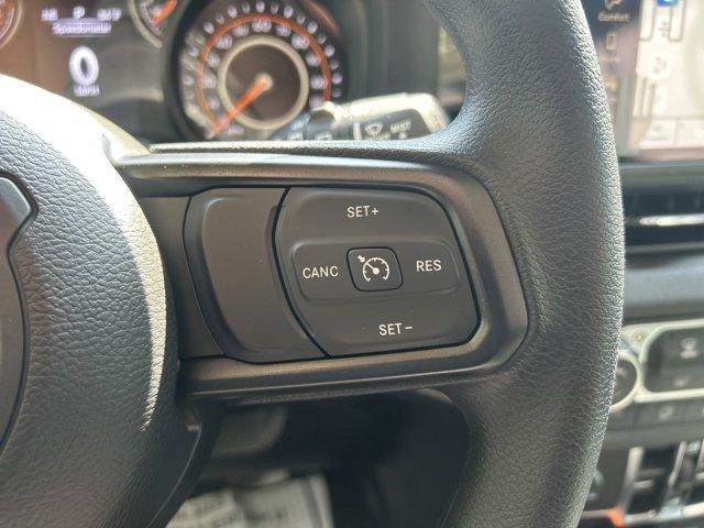 new 2025 Jeep Wrangler car, priced at $42,180