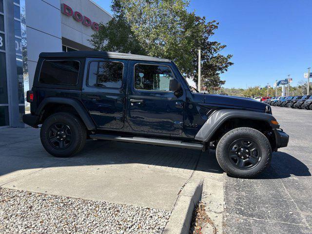 new 2025 Jeep Wrangler car, priced at $42,069