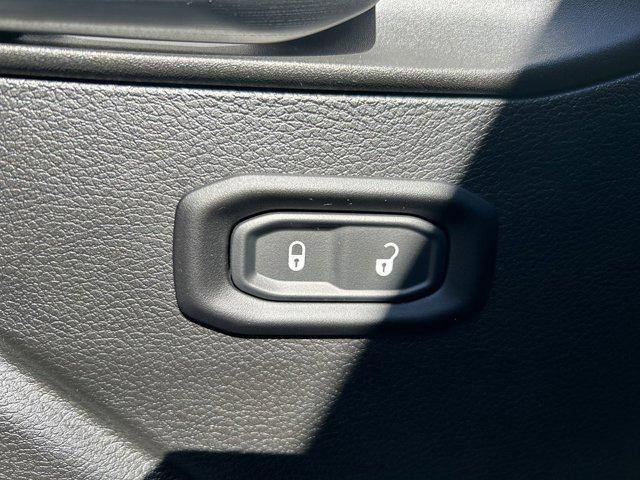 new 2025 Jeep Wrangler car, priced at $42,069