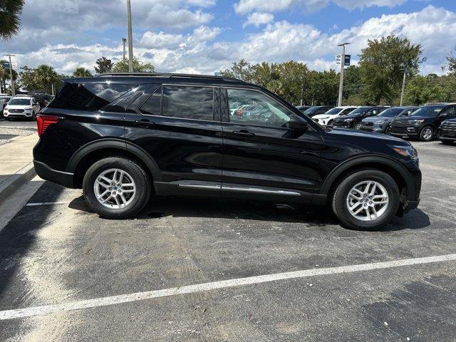 new 2025 Ford Explorer car, priced at $37,683