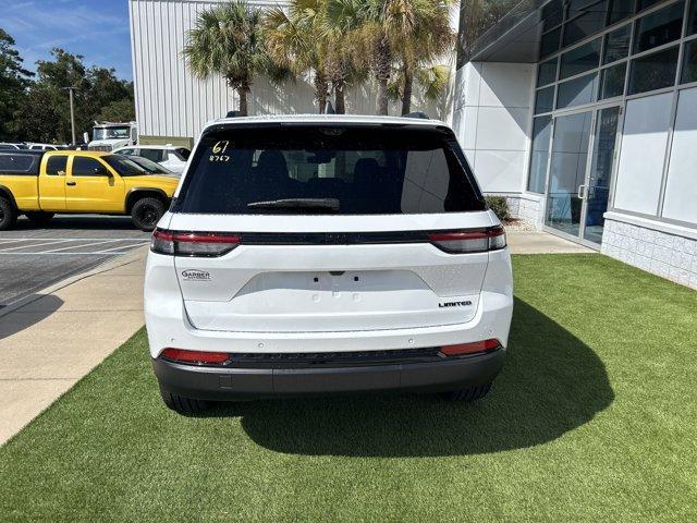 new 2025 Jeep Grand Cherokee car, priced at $46,350