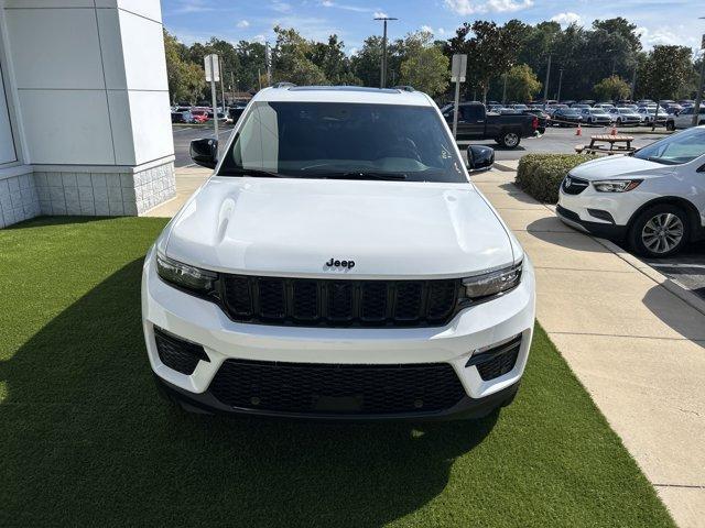 new 2025 Jeep Grand Cherokee car, priced at $46,350