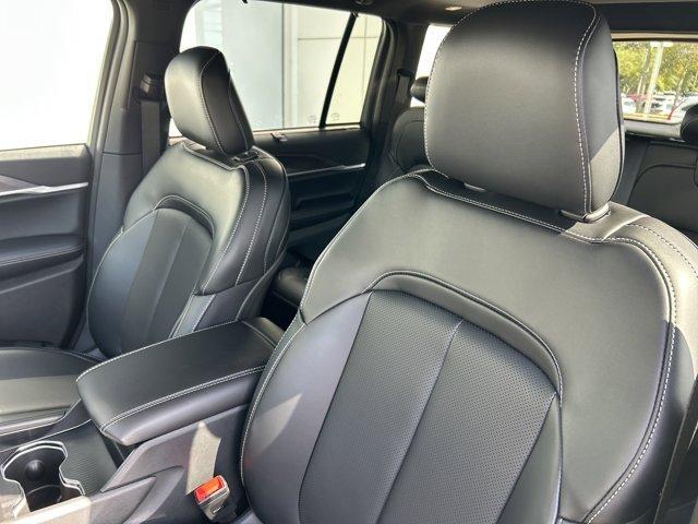 new 2025 Jeep Grand Cherokee car, priced at $46,350