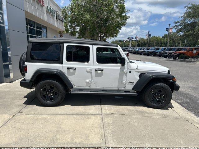 new 2025 Jeep Wrangler car, priced at $40,454