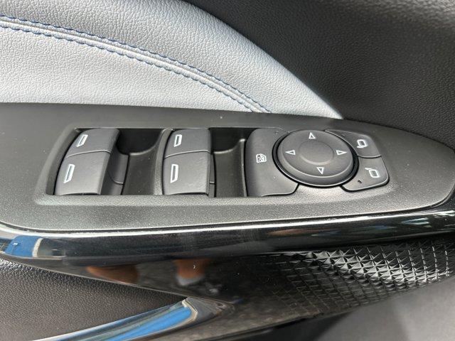 new 2025 Chevrolet Trax car, priced at $23,456