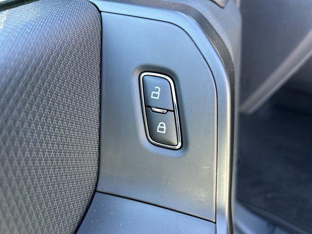 new 2025 Ford F-150 car, priced at $51,421
