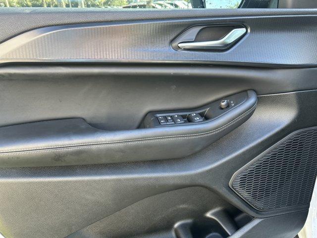 used 2024 Jeep Grand Cherokee L car, priced at $31,901