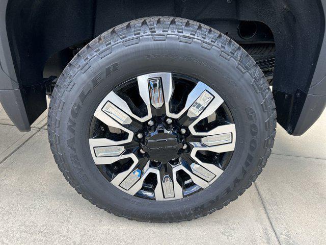 new 2025 GMC Sierra 2500 car, priced at $81,186