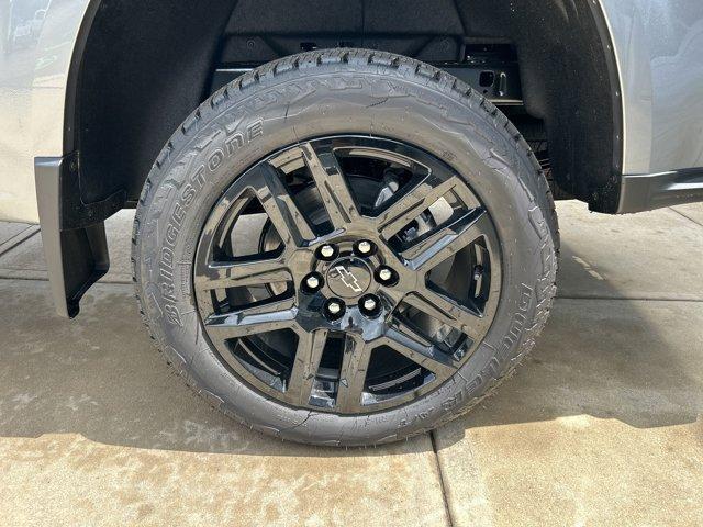 new 2025 Chevrolet Colorado car, priced at $44,470