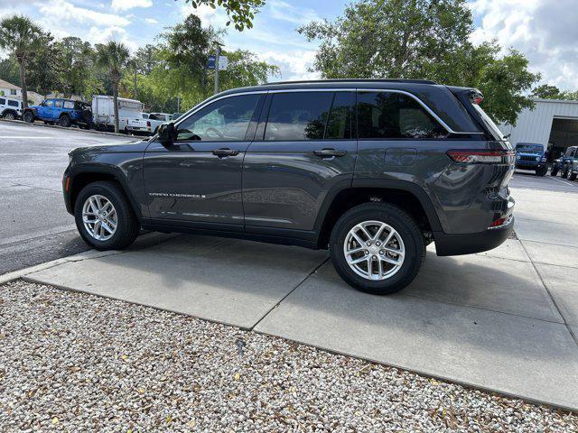 new 2025 Jeep Grand Cherokee car, priced at $38,403