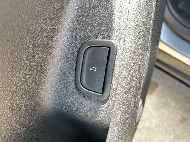 new 2026 Chevrolet Traverse car, priced at $46,472