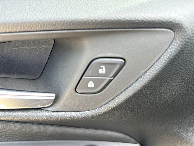 new 2025 Buick Envista car, priced at $26,144