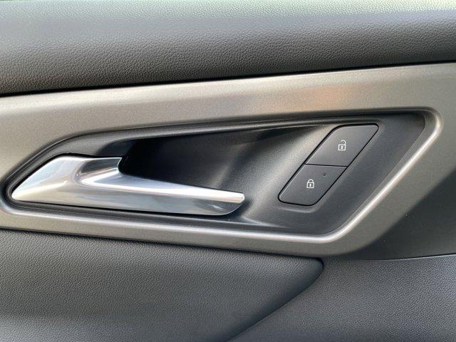 new 2025 Chevrolet Traverse car, priced at $41,345