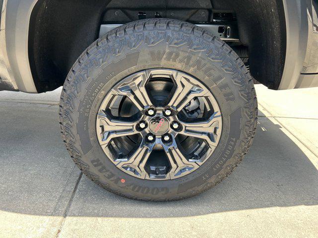 new 2025 GMC Canyon car, priced at $43,904