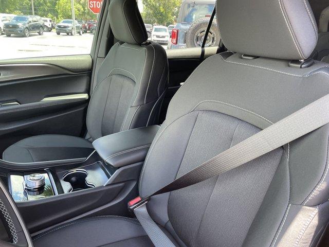 new 2025 Jeep Grand Cherokee L car, priced at $37,302