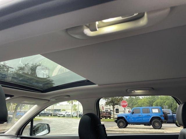used 2021 Kia Sorento car, priced at $21,177