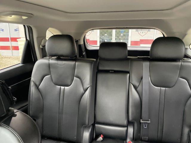 used 2021 Kia Sorento car, priced at $21,177