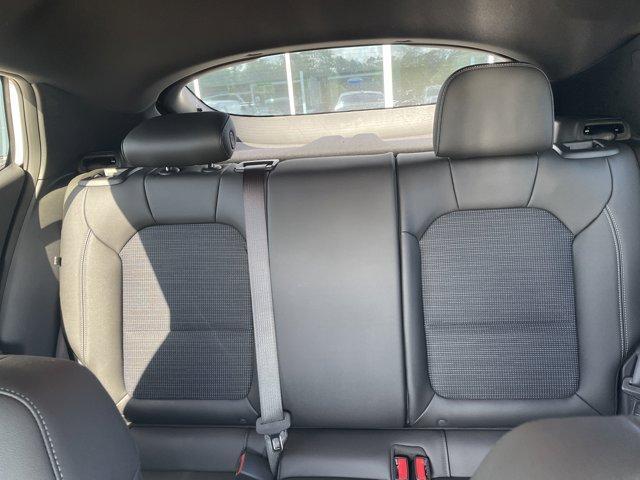 new 2025 Buick Envista car, priced at $25,686