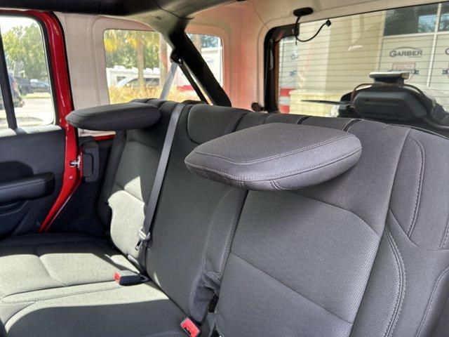 used 2019 Jeep Wrangler Unlimited car, priced at $27,526
