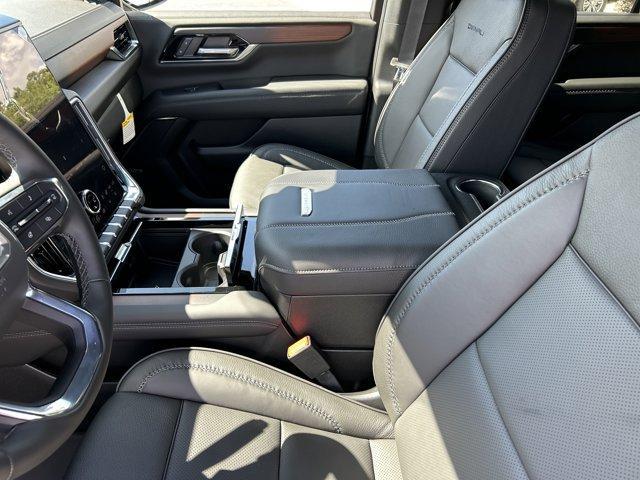 new 2025 GMC Yukon car, priced at $86,612