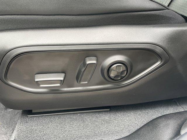 new 2025 Jeep Grand Cherokee car, priced at $37,545